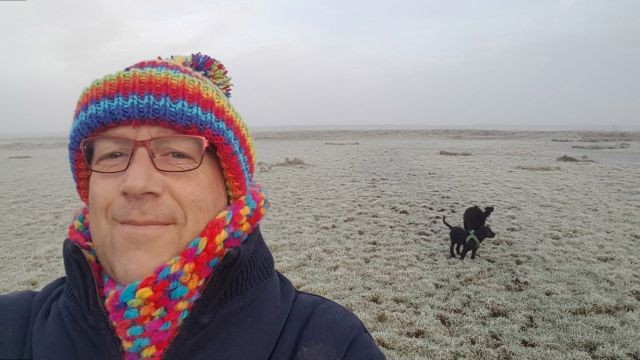 Британец с собаками обнаружил странную находку археологи в Шоке