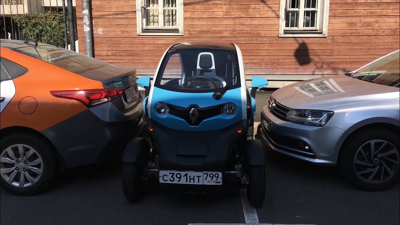 Renault Twizy 2019 - неделя с электромобилем в Москве (обзор электрокара)