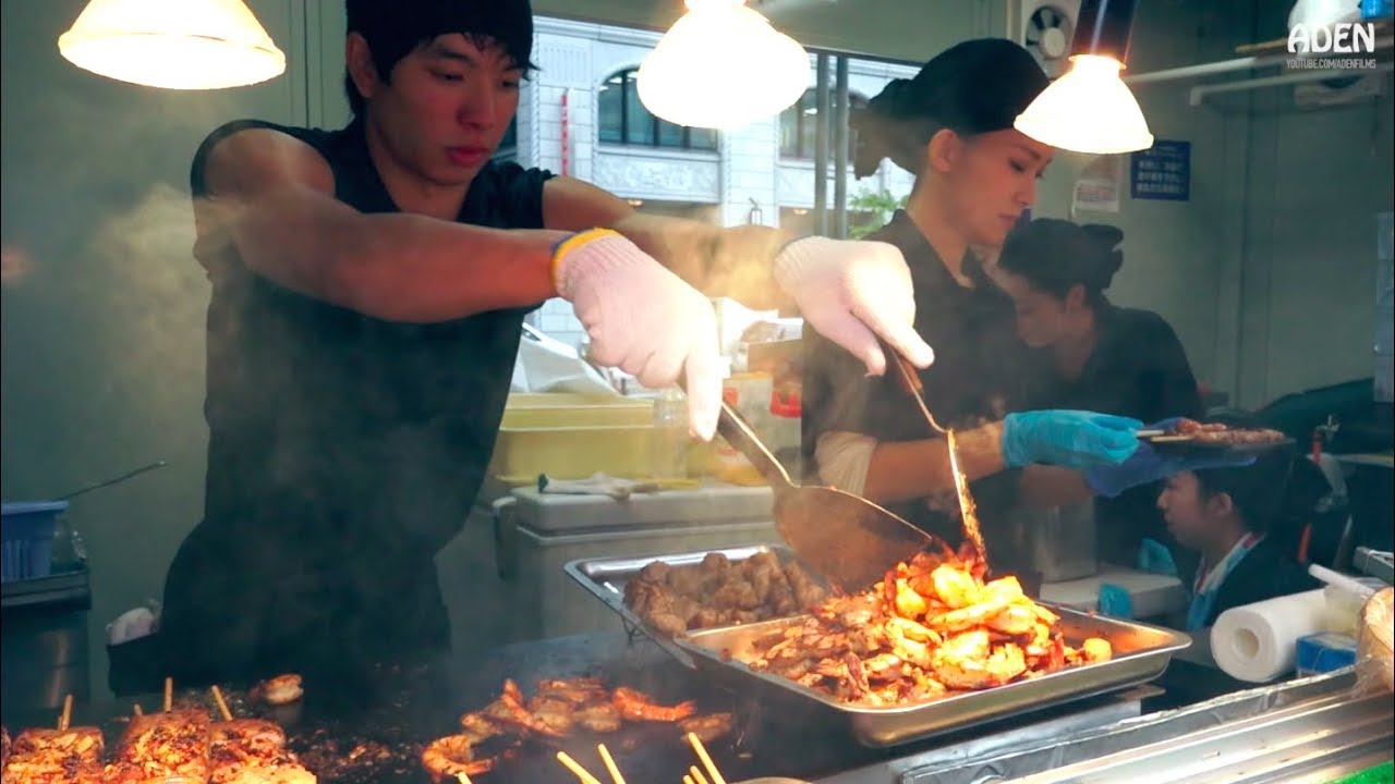Уличная еда в Японии: фестиваль продуктов питания в Саппорови