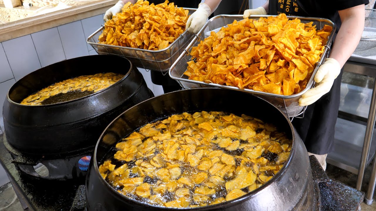 Настоящие хрустящие жареные чипсы из сладкого картофеля / Корейская уличная еда