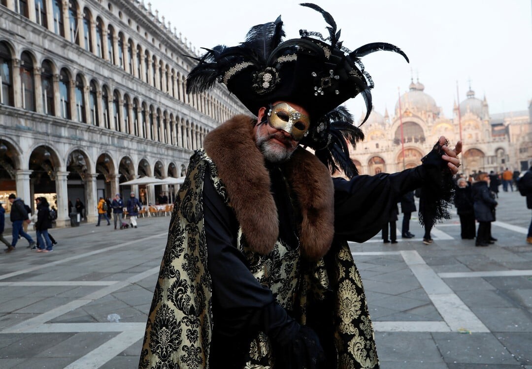 Венецианский карнавал в Италии 2023 (36 фото)